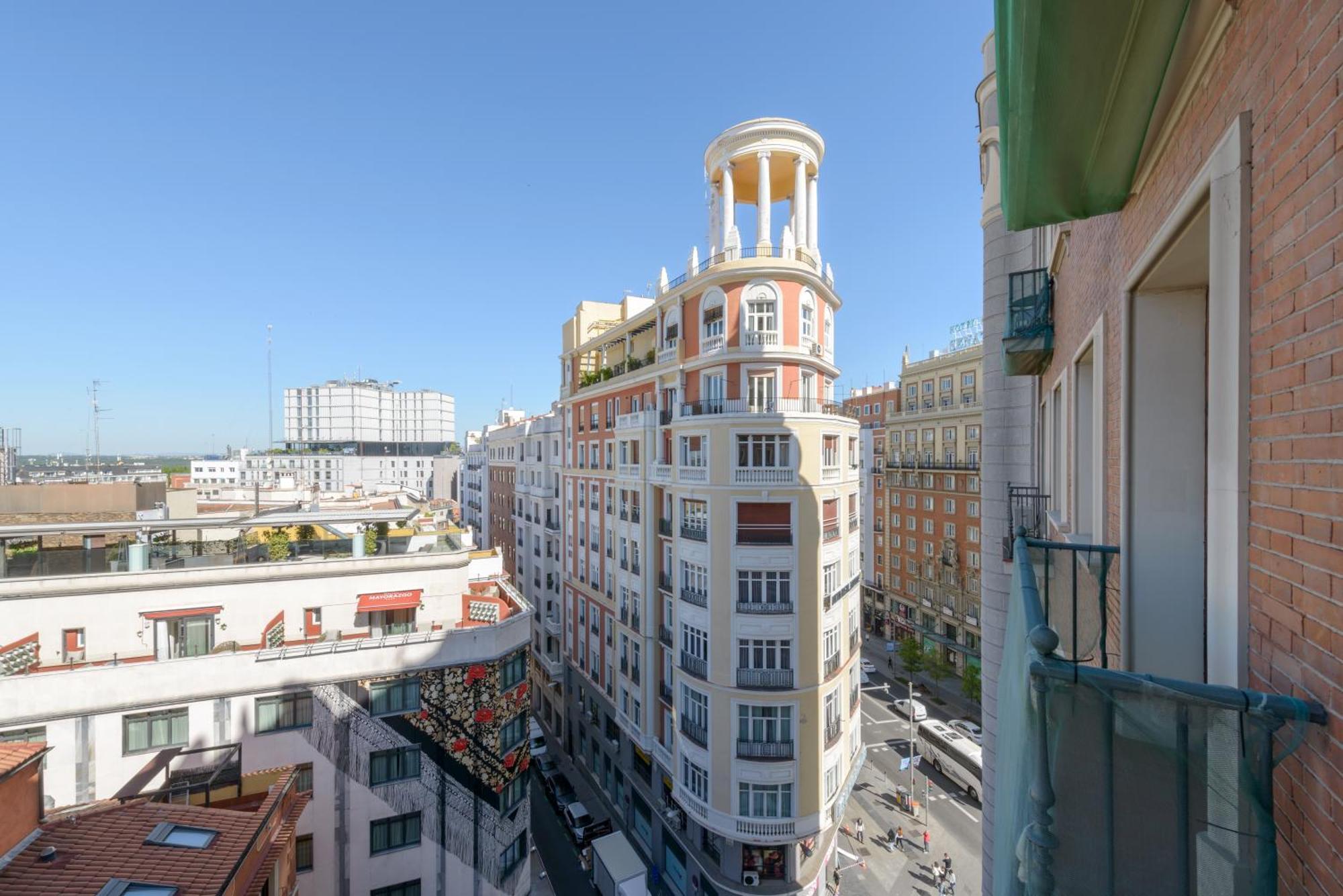 Gran Via Capitals By Monaro***** Lägenhet Madrid Exteriör bild